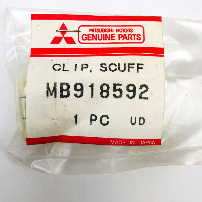 Mitsubishi MB918592 Scuff Clip OEM New Old Stock NOS Sealed 7