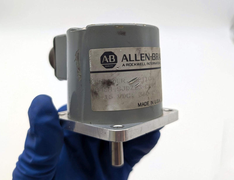 Allen Bradley 845H-SJDZ23-CKY2 Incremental Encoder 3/8" Shaft 8-15V 360 CPT 1