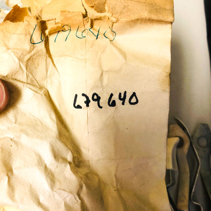 Lawn-Boy 679640 Knob and Spring Lever OEM New Old Stock NOS Loose Clean 2