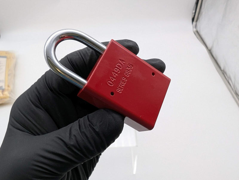 Master Lock Safety Padlock 1/4" Dia Shackle 1-13/16" Body Keyed Diff Pack of 2 3