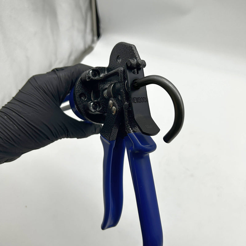 Newborn Brothers 375-XSP Caulking Applicator Gun 10oz 26:1 Thrust Super Smooth