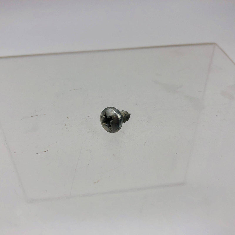 AMC Jeep 9144721 Screw for Interior Lamp Bezel OEM NOS 81-86 Loose No Pkg 5