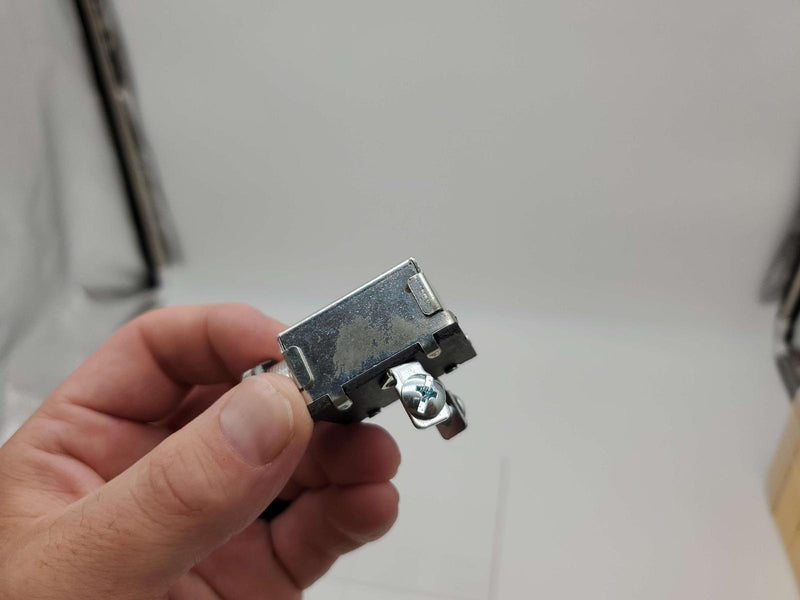 AC Delco U1952 Push Button Switch GM 01972343 4