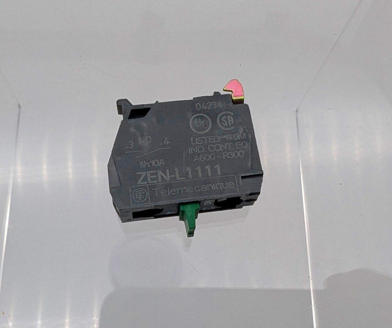 Telemecanique ZENL1111 Contact Block 200V 3A Single Pole Normally Open 1