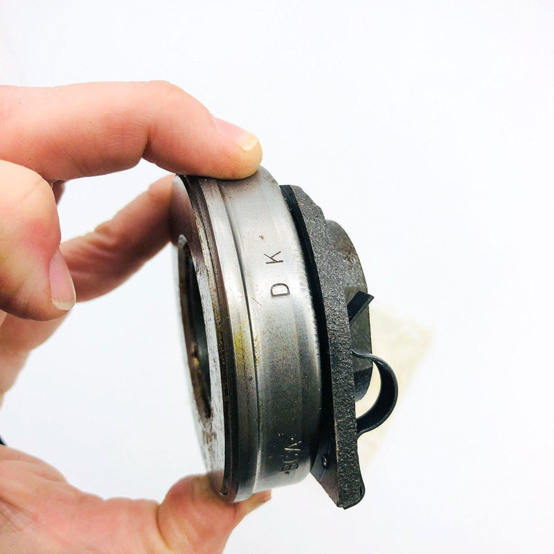 Jeep 3190517 Bearing for Clutch Release NOS Made by BCA Bearing FB1625-C 3