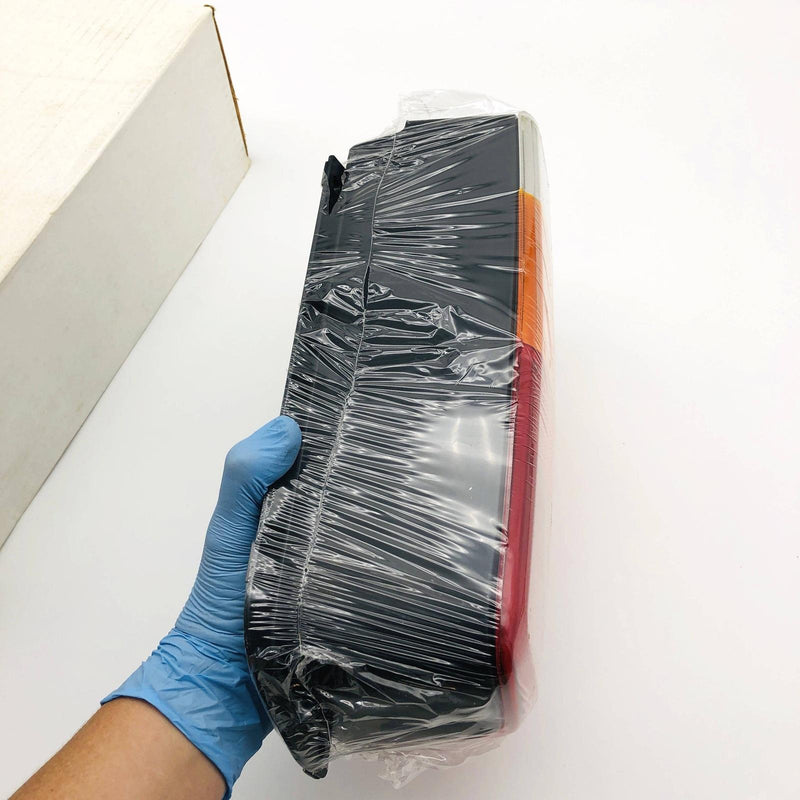 Crown 4897399AA Tail Light Rear Lamp New NOS For 97-01 Jeep Cherokee XJ 7