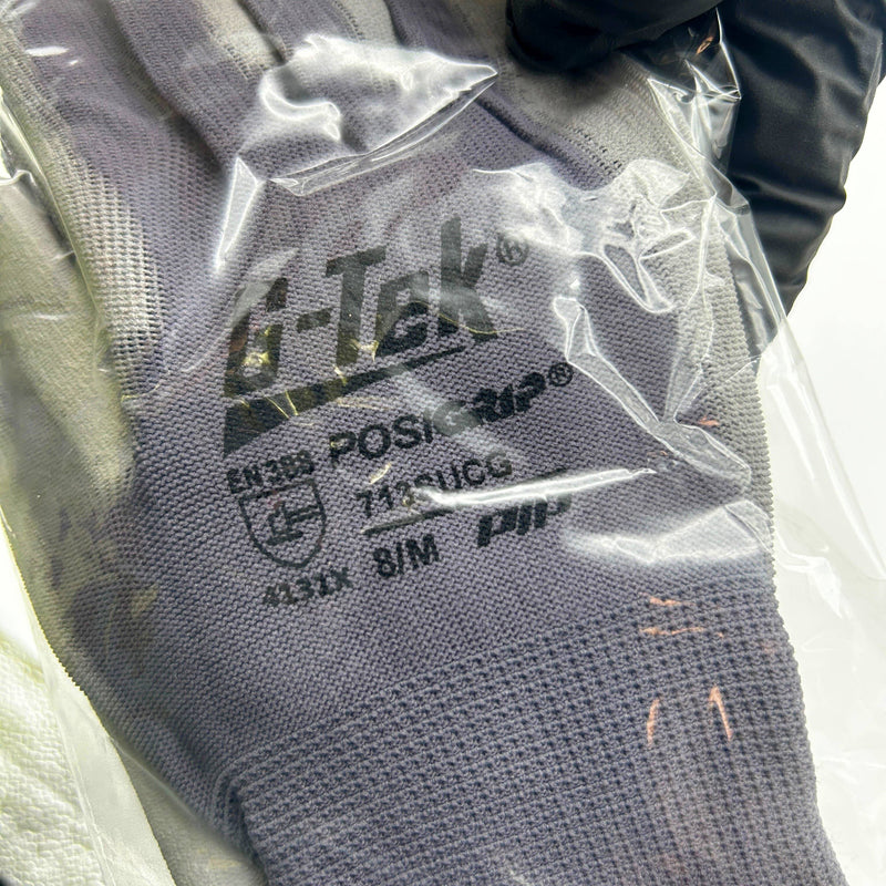 Pip G-Tek 701CRNF Cut Resistant Glove Size Medium 15 Gauge Nitrile 12 Pairs