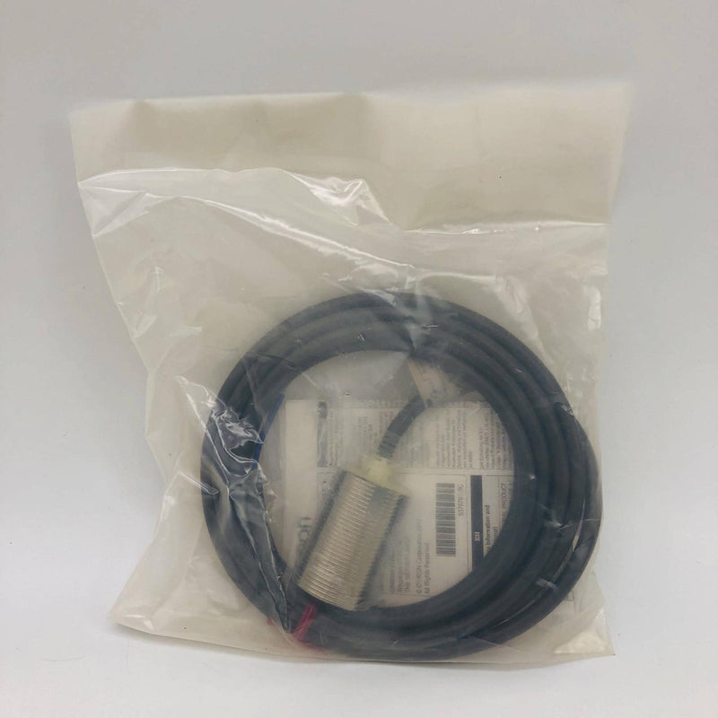 Omron E2E-X10Y1-US Proximity Switch 24 to 240 VAC 10mm M30 Automation Control 7