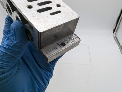 Festo VDMA 24345-A-1 Pneumatic Block G 1/4" Pneumatic G 1/8" Pilot Air Port 2