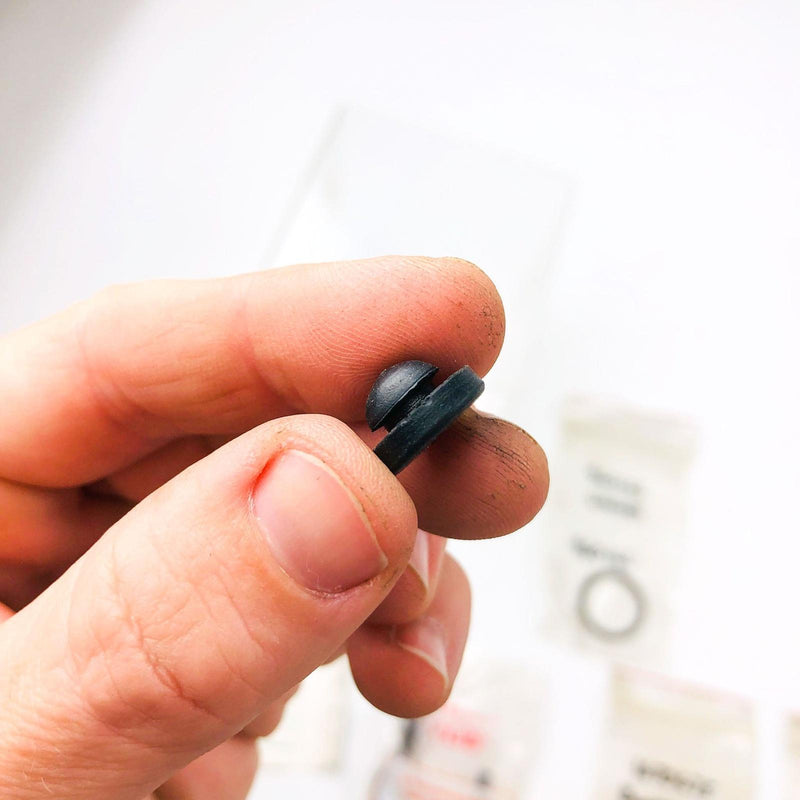 Simplicity 1670675 Bumper Button Plug .25 OEM NOS Replaced by 1670675SM 3