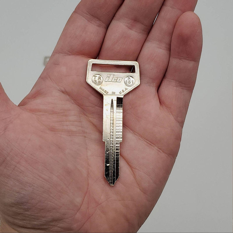 10x Ilco TR39 Key Blanks For Toyota Celica, Corolla Wagon, Tercell Liftback 1