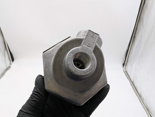 Parker 0R50B Quick Exhaust Valve 1/2" NPT Pneumatic Shuttle Valve 450 SCFM 2