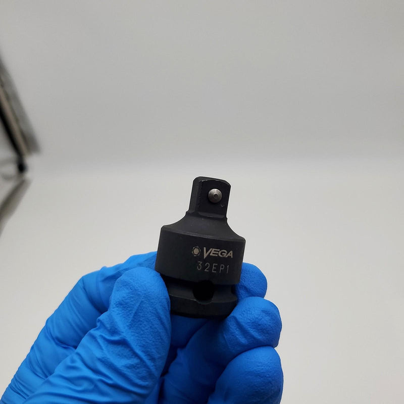 Vega 32EP1 Socket Adapter 1/2" Male Square 3/8" Tip 1-1/2" Length Pin Lock 3