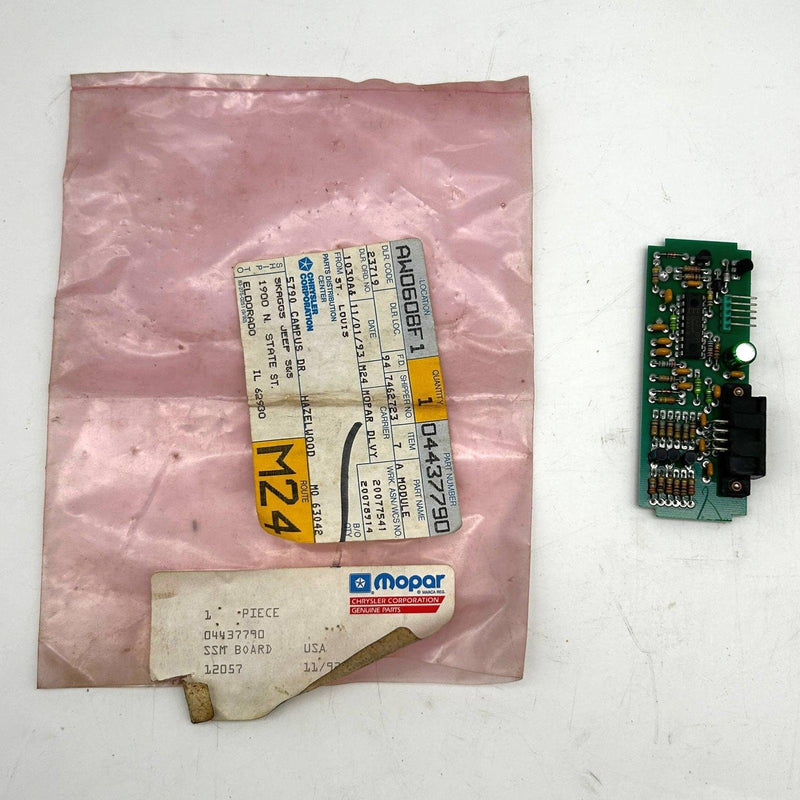 Mopar 4437790 Module Speed Sendor Sensor OEM New Old Stock NOS Open 1