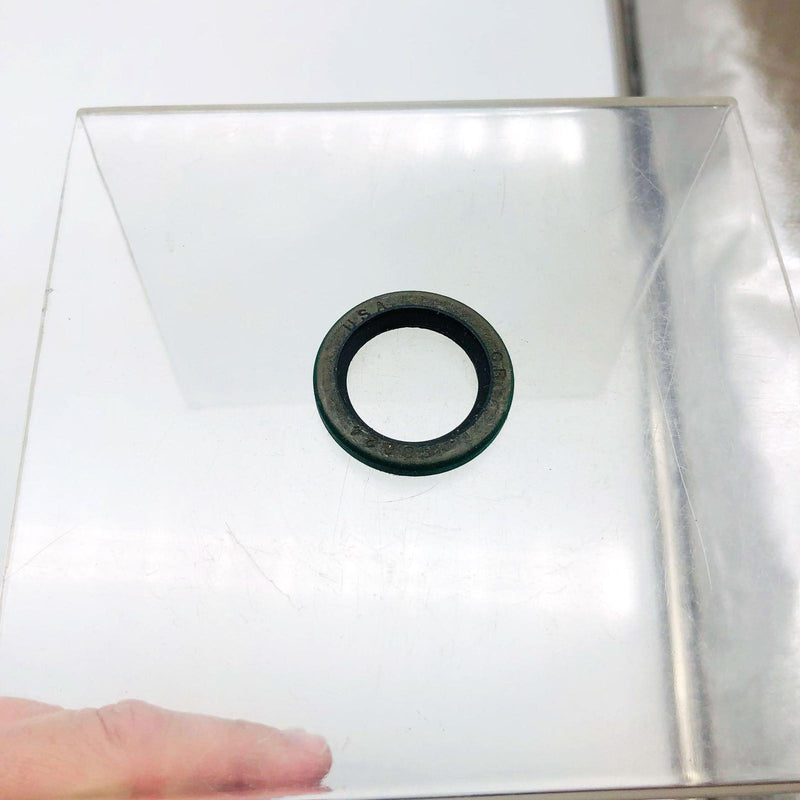 Lawn-Boy 609342 Oil Seal OEM New Old Stock NOS CR 8624 Loose No Pkg Clean 8