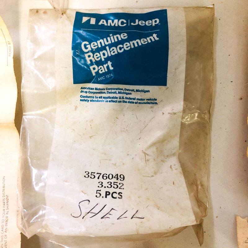AMC Jeep 3576049 Shell for Cigarette Lighter OEM New Old Stock NOS Loose No Pkg 2