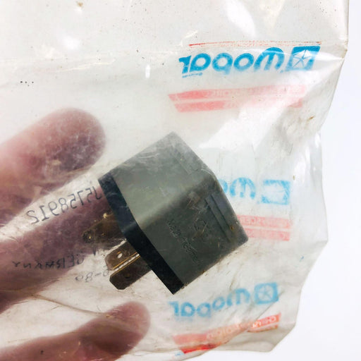 Mopar 5758912 Relay Trailer Towing OEM NOS 1981-86 88-90 XJ Cherokee Wagoneer 2