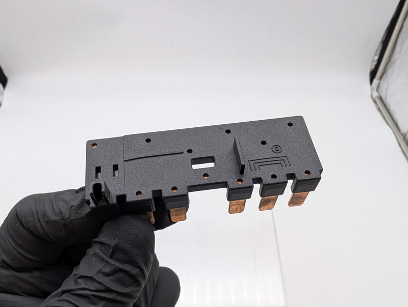 Eaton XTCEXRLC Reversing Link Kit for XTCE018C & XTCE032C Series IEC Contactors 3