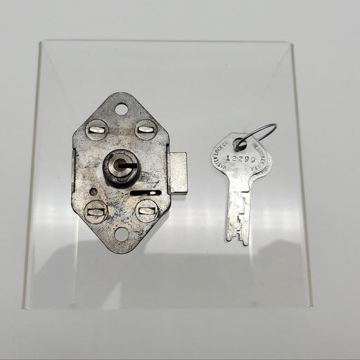Master 1718 Locker Lock Built-In Spring Bolt Keyed Different F41 Master USA Made 1