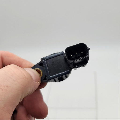 Delphi SS10510 Engine Camshaft Position Sensor 1999 to 2005 Mazda Miata 2