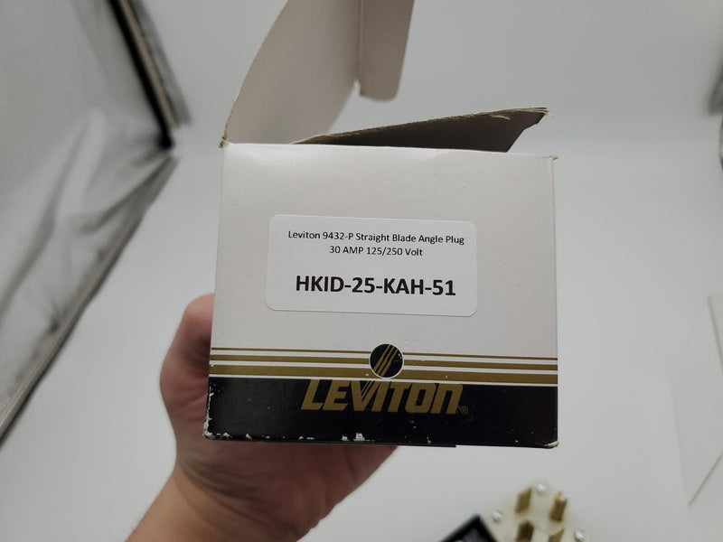 Leviton 9432-P Straight Blade Angle Plug 30 AMP 125/250 Volt 6