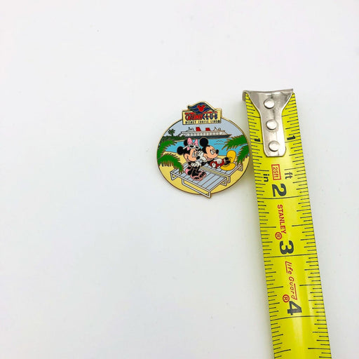 2006 Castaway Club Disney Cruise Line Pin Button Official Trading Collectible 2