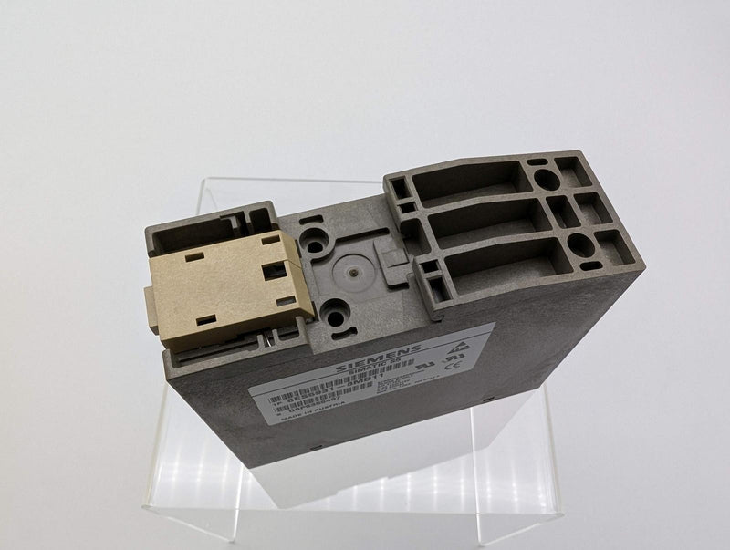 Siemens 6ES5931-8MD11 Simatic S5 Power Supply 24 VDC 115/230 VAC 2A 3