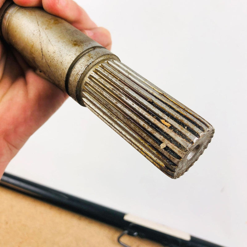 Jeep 8133855 Main Drive Shaft SR-4 Made By Republic Sales Company RSC New NOS 8