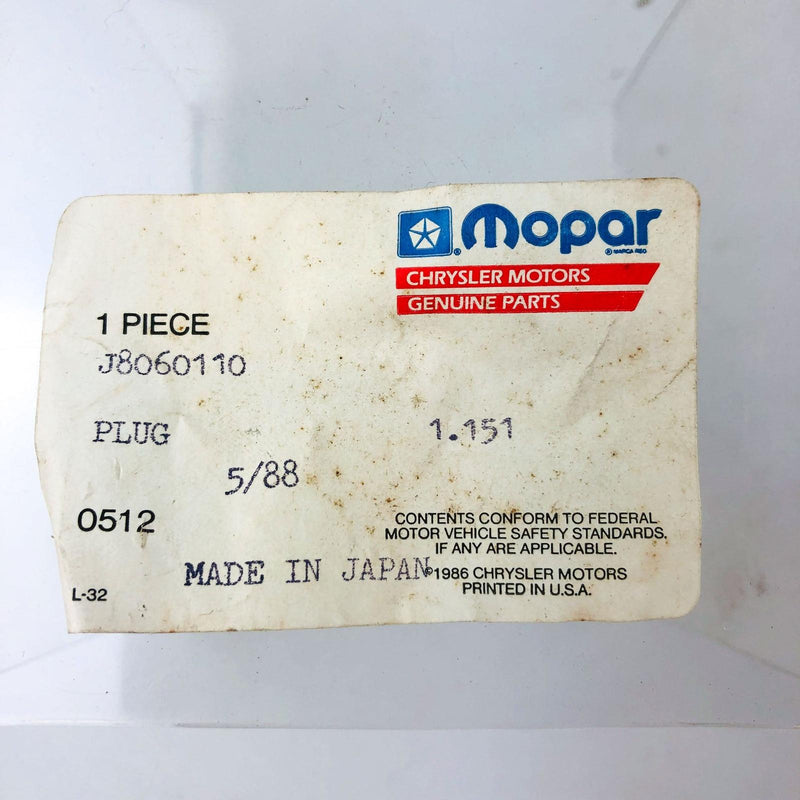 Mopar J8060110 Plug for Engine Oil Pan OEM NOS 1981-85 Isuzu Diesel CJ 5-8 2