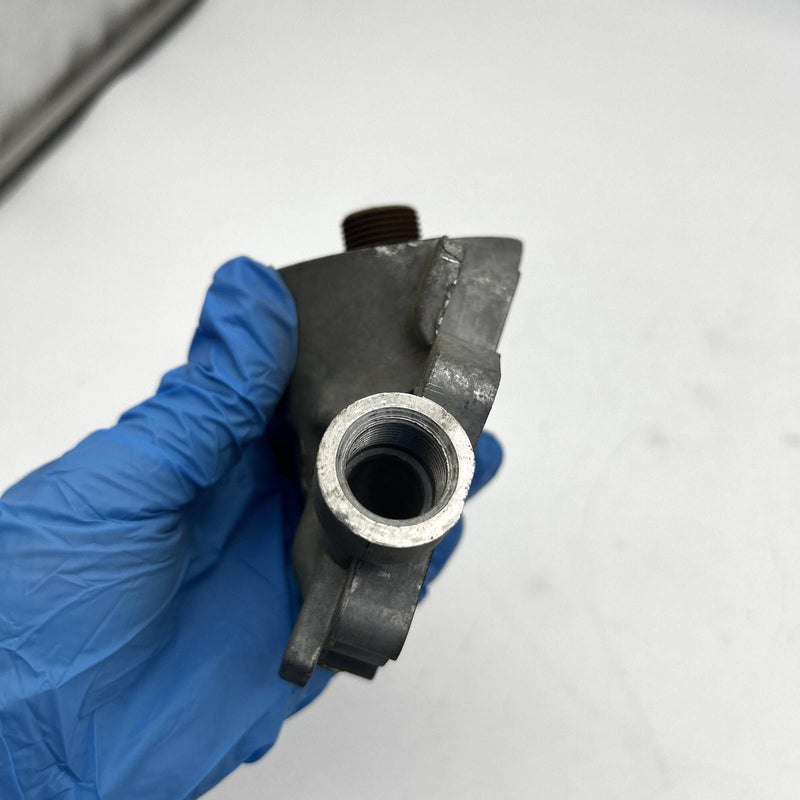 GM 1382760 1B Engine Oil Pump Cover Housing OEM NOS Loose 6