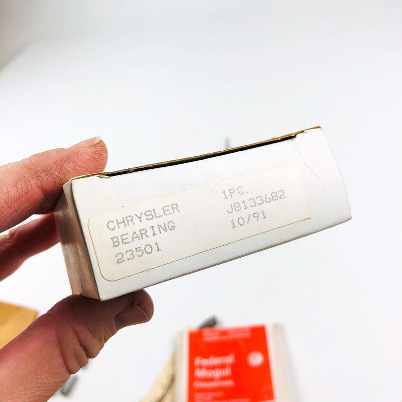 Mopar J8133682 Bearing Main Engine OEM NOS Jeep J Series CJ 5 Comanche Wagoneer 9