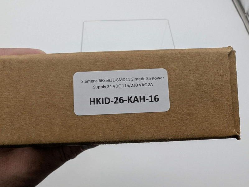Siemens 6ES5931-8MD11 Simatic S5 Power Supply 24 VDC 115/230 VAC 2A 6
