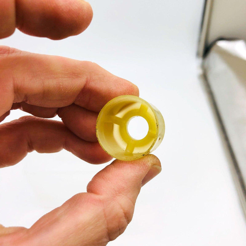 AMC Jeep 3218976 Deflector for Intake Exhaust Valves Standard .003 OEM NOS Loose 4