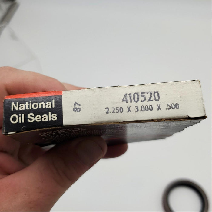 National 410520 Oil Seal 41 Design 2.250" Shaft 3.005" OD 0.500" W Nitrile Lip 4