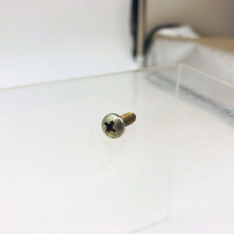 AMC Jeep 8129676 Screw OEM New Old Stock NOS Loose No Pkg 5