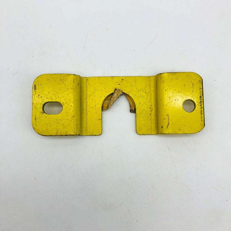 John Deere M111540 Retainer OEM New Old Stock NOS Loose No Pkg 8