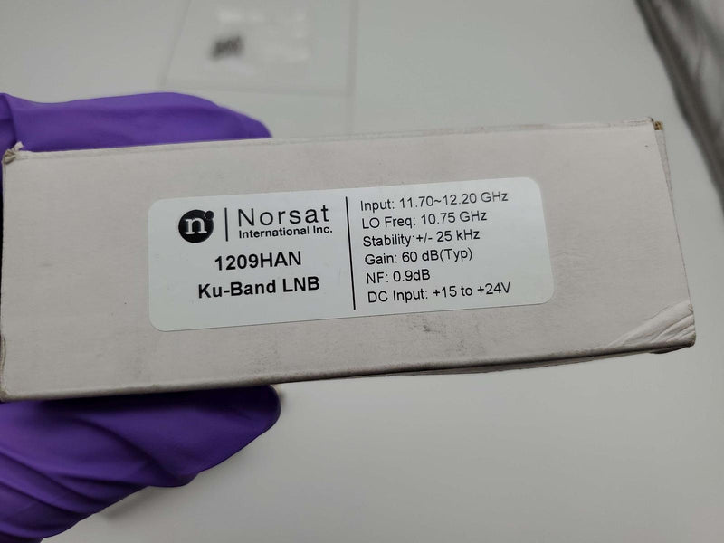 Norsat 1209HAN Ku-Band LNB 11.70- 12.20 Freq 0.9 dB NF +/- 25 kHz 50 Ohm Conn 7