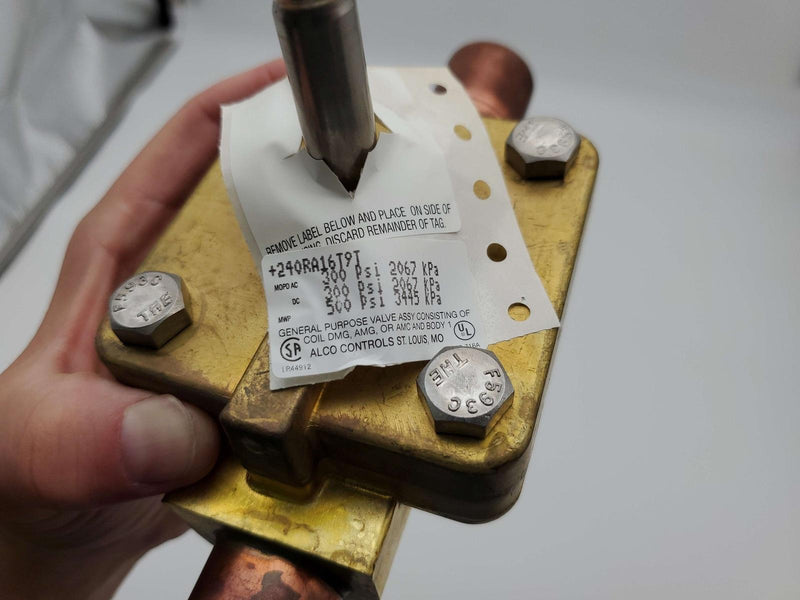 Alco Refrigerant Solenoid Valve 240RA 16T9TVLC 1" Port 1-1/8" Connection 5