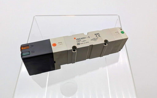 SMC VQC4201-5 Solenoid Valve 5 Port 2 Position Double Metal Seal 24 VDC 1