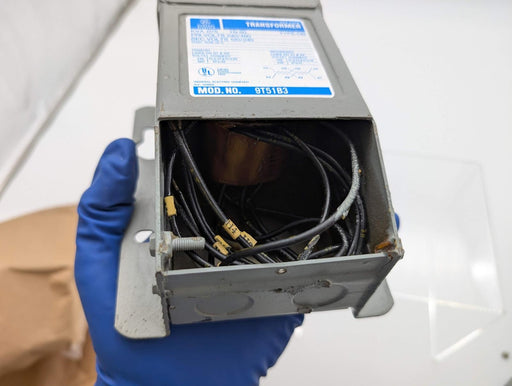 GE 9T51B3 Dry Type Transformer 240/460 V Primary 120/240 V Secondary 0.075 kVA 2