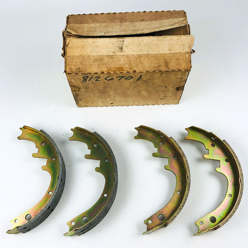 AMC Jeep 8126701 Brake Shoe And Lining Set Group 8.005 OEM NOS Aimco FMS-267 1