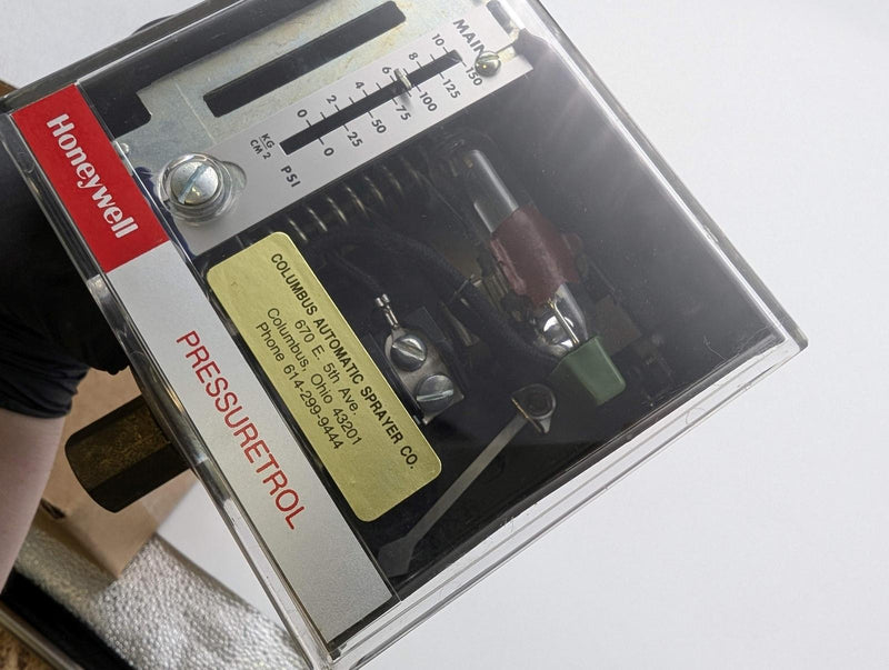 Honeywell L404C1162 Pressure Control Switch 10-150 PSI SPST Pressuretrol 6