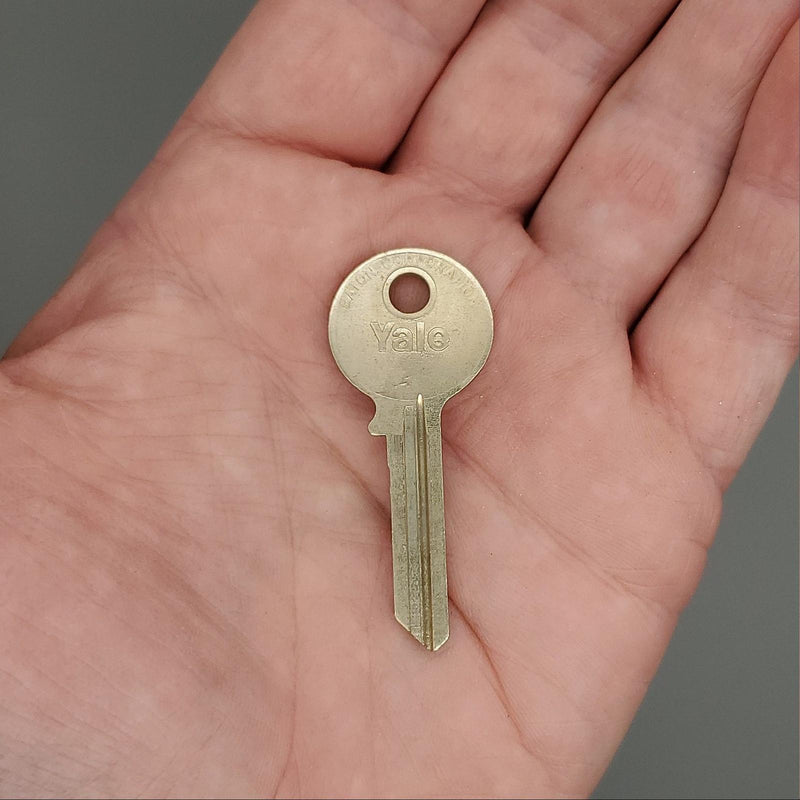5x Yale RN12 JD Key Blanks JD Keyway Nickel Silver 6 Pin NOS 1
