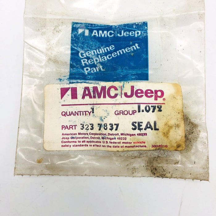 AMC Jeep 3237837 Seal Valve Cover Screw OEM NOS 81-90 CJ YJ Wrangler SJ J Sealed