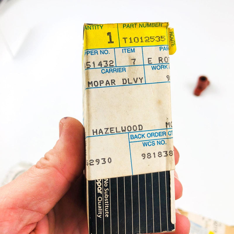 Mopar T1012535 Distributor Rotor Button OEM NOS 8