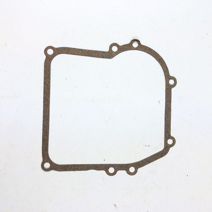 Briggs and Stratton 27586 Gasket Crankcase .015 OEM NOS Replaced by 692218 8