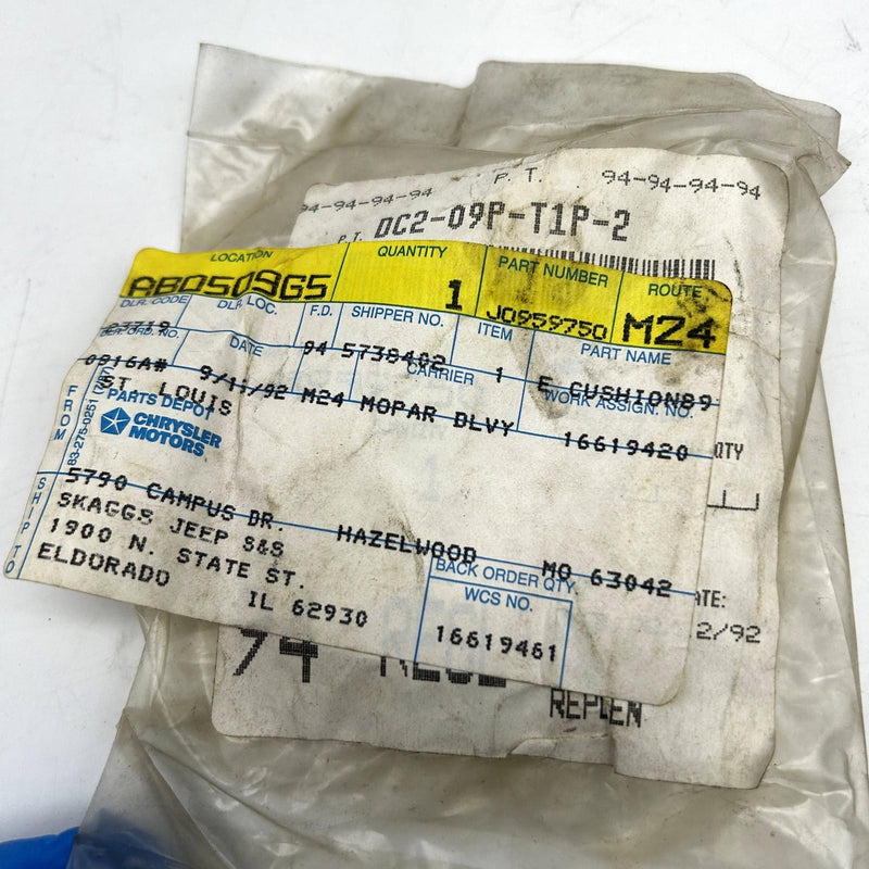 Mopar 0959750 Cushion Rubber Stripping OEM New Old Stock NOS Open 2