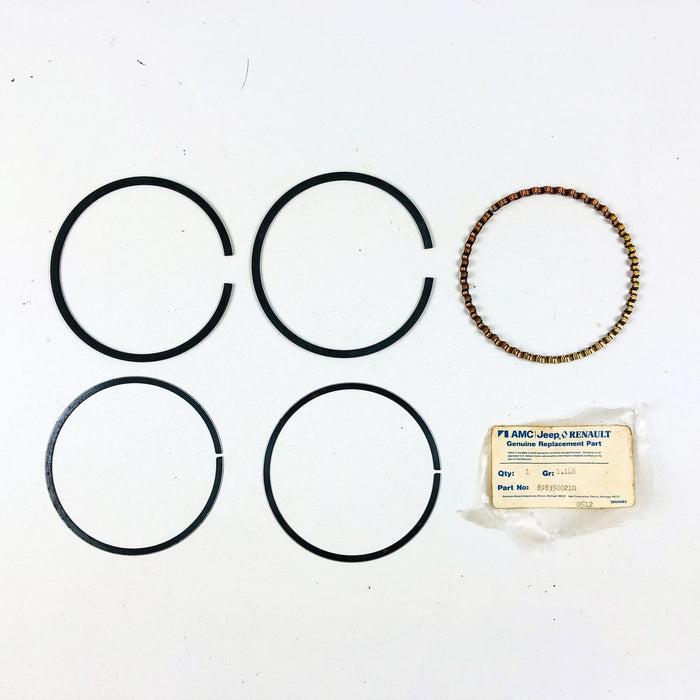 AMC Jeep 83500210 Ring Package Piston Standard 8350 0210 OEM NOS 1983-86 CJ 7-8 9