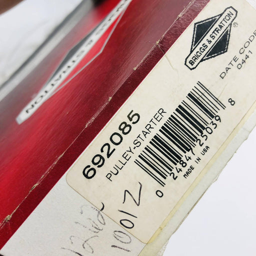 Briggs and Stratton 692085 Recoil Starter Pulley Plastic OEM New Old Stock NOS 2