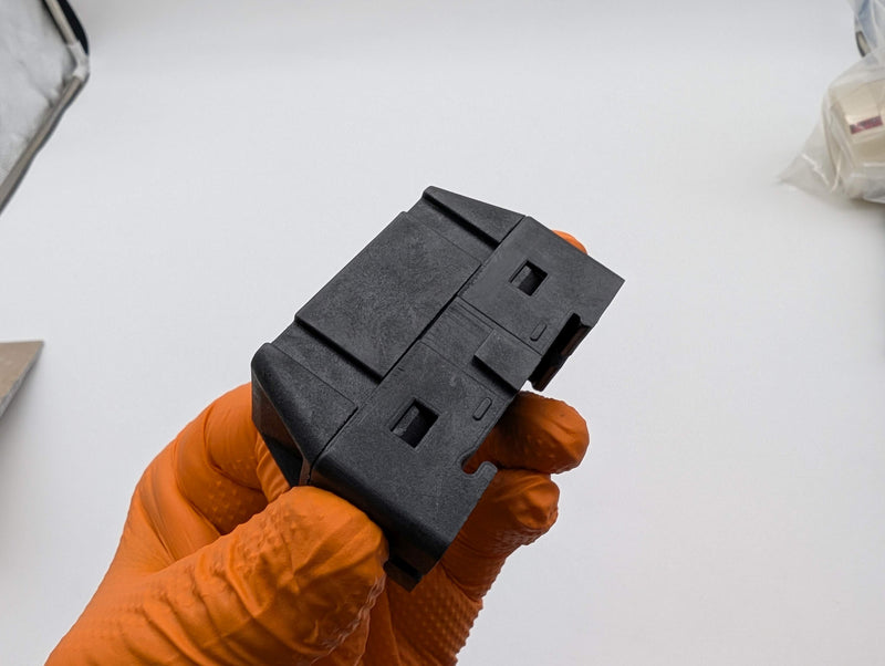 Eaton Bussmann TCFH60N 60A 600V CUBEFuse Fuse Holder DIN Rail Mount